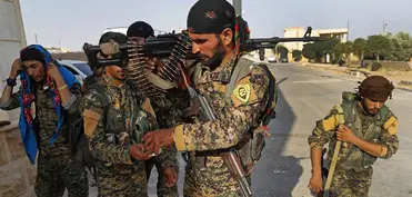 Kürdlər Hələbdə Suriya ordusunun mövqelərinə zərbələr endiriblər