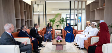 Leyla Əliyeva Omanın Kiçik və Orta Müəssisələrin İnkişafı Qurumunun sədri ilə görüşüb