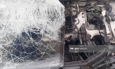 Bakıda yük və minik maşınları toqquşub, ölən var