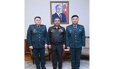 Zakir Həsənov Qazaxıstanın yeni hərbi attaşesini qəbul edib