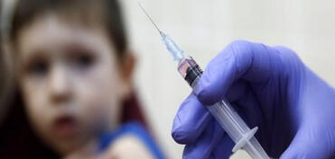 Nazirlik uşaqların peyvəndlənməsi ilə bağlı valideynlərə müraciət edib