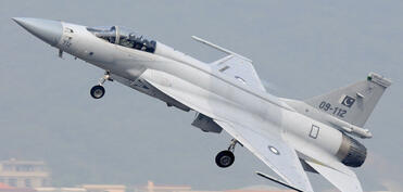 Pakistan Banqladeşə qırıcı təyyarələr satmağı planlaşdırır