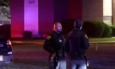 ABŞ-da dəfn mərasimində silahlı hücum: Çox sayda ölü və yaralı var