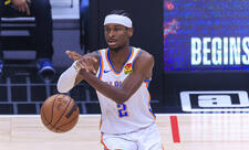 NBA: Lider öz meydanında qələbə qazanıb, türkiyəli basketbolçunun komandası uduzub