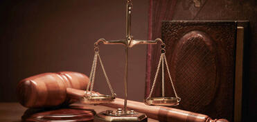 Bakı Peşə Təhsil Mərkəzinin sabiq direktoru və baş mühasib barədə cinayət işinə xitam verilib