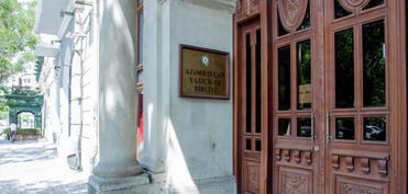 Azərbaycan Yazıçılar Birliyi üzvlük haqqını ödəməyənlərə xəbərdarlıq edib