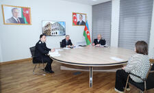 Baş prokuror Pirallahıda vətəndaşları qəbul edib