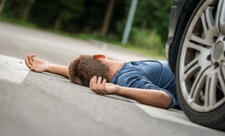 Dünən 3 piyadanı avtomobil vuraraq öldürüb