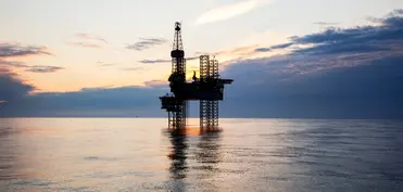 Azərbaycan neftinin qiyməti yenidən 65 dolları keçib