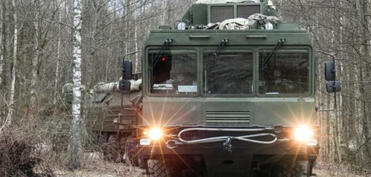 Rusiya Putinin iqamətgahına hücuma cavab olaraq “Oreşnik”lə Ukraynaya kütləvi zərbələr endirib