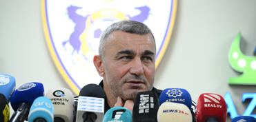 Qurban Qurbanov: Həm yerli, həm də əcnəbi futbolçularımıza maraq var