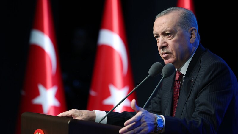 Ərdoğan: Əhali artımına qarşı çıxanlar bizi üzür