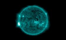 Günəşdə iki güclü günəş partlayışı baş verib