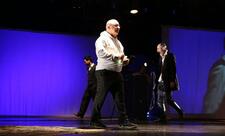 “Neft bumu hamıya gülümsəyir” tamaşasının məşqləri yekunlaşır