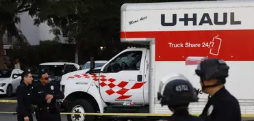 Los-Ancelesdə İran əleyhinə aksiya zamanı yük maşını etirazçıların üzərinə sürülüb