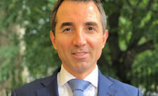 Adnan Əhmədzadənin həbs müddəti uzadılıb