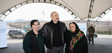 Azərbaycan Prezidenti: Biz şəhidlərimizin əziz xatirəsini qəlbimizdə əbədi yaşadacağıq