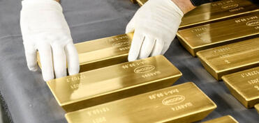 Əmtəə bazarlarında qızıl 4 600 dollardan yuxarı səviyyədə ticarət olunur