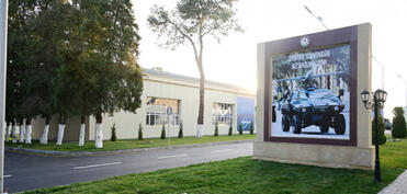 Prezident Tərtər elektromexanika zavodunun yenidənqurmadan sonra açılışında iştirak edib