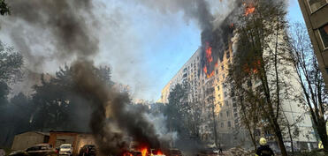 Zelenski: Rusiya ötən gecə Ukraynaya 300-ə yaxın dronla hücum edib