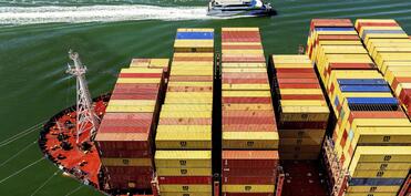 İran XİN ABŞ tariflərinin təhlükəli nəticələri barədə xəbərdarlıq edib