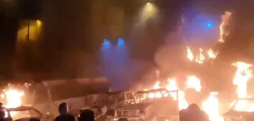 İrandakı etirazlardakı bölünmə: Etnik azlıqlar niyə küçələrə çıxmır - RƏY