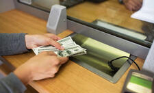 Ötən il Azərbaycandan Gürcüstana 40 mln. dollardan çox pul köçürülüb