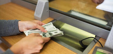 Ötən il Azərbaycandan Gürcüstana 40 mln. dollardan çox pul köçürülüb