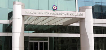 Əmək və sosial müdafiə sahəsində görülən işlər və builki hədəflər müzakirə edilib