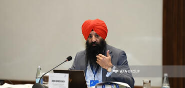 Pəncab hökumətinin naziri: Hindistanın konstitusiyasından siqhlərin kimliyi silinib