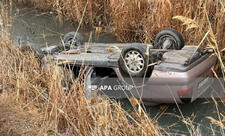 Ucarda maşın kanala aşıb, 1 nəfər ölüb