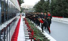 Ümumxalq hüzn günü ilə əlaqədar anım tədbirləri keçirilib