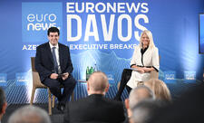 Prezident İlham Əliyev Davosda “Azərbaycan rəhbərliyi ilə səhər yeməyi” adlı tədbirdə iştirak edib