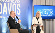 Prezident İlham Əliyev Davosda “Azərbaycan rəhbərliyi ilə səhər yeməyi” adlı tədbirdə iştirak edib