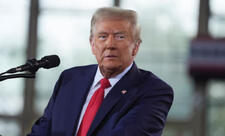 Tramp: ABŞ digər ölkələrə məlum olmayan silahlara sahibdir