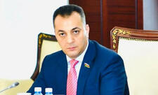 Deputat təhlükəli kompüter oyunlarının qadağan olunmasını təklif edib