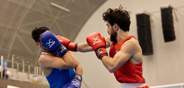 Boks üzrə Azərbaycan çempionatının ilk günündə 24 döyüş baş tutub