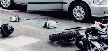 Motosiklet və moped qəzaları: təhlükəsiz sür, sağ qal