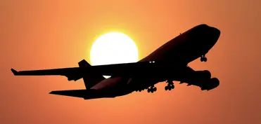 Həyəcan siqnalı verən Rusiya təyyarəsi Çində təcili enişə hazırlaşır