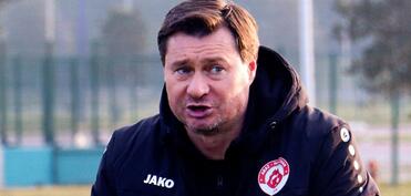 "Araz-Naxçıvan"ın baş məşqçisi: "Stadionun vəziyyəti yaxşı oynamağa imkan vermədi"