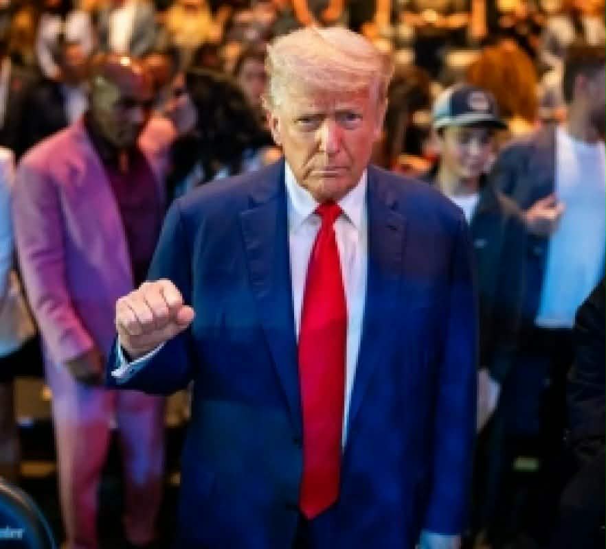 "Qrelandiya məsələsi yalnız Trampın maraq dairəsində deyil"