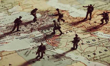 ABŞ ərəb ölkələrini İranı cilovlamağa çağırır