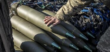 Hindistan Aİ-dən silah alışını ikiqat artıra bilər