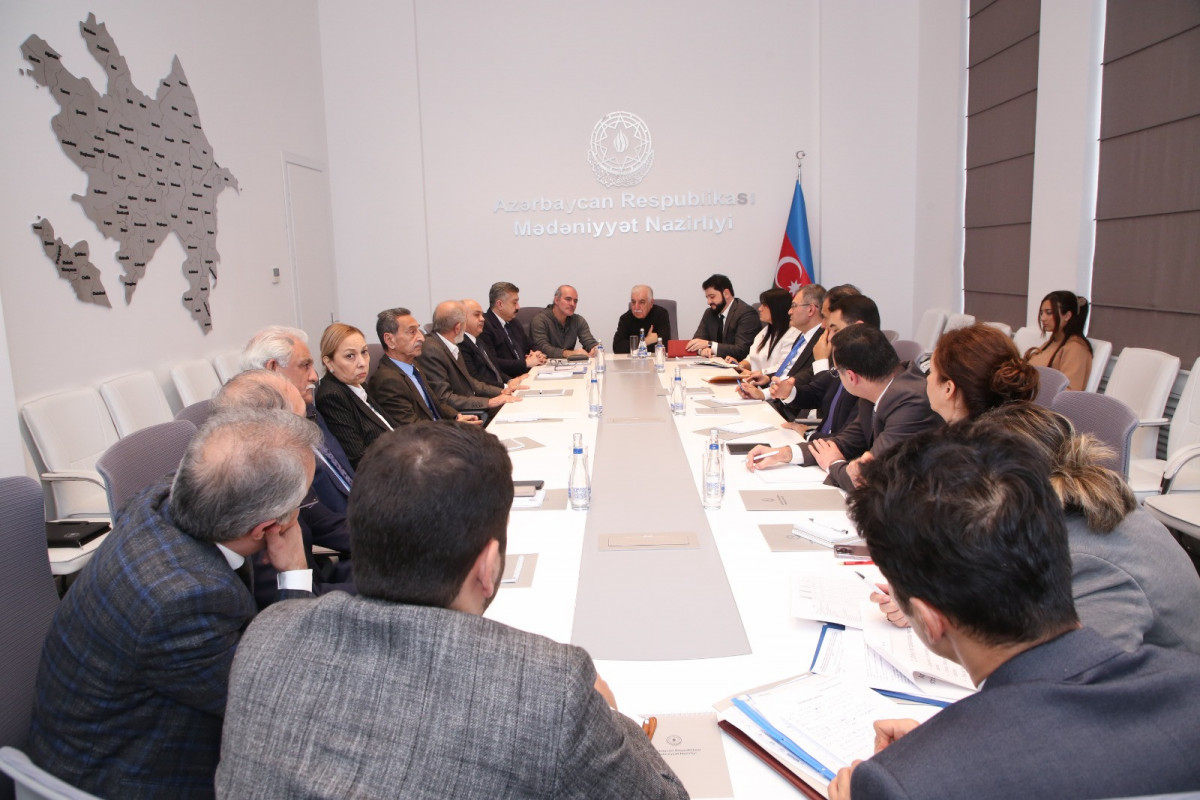 Dövlət teatrlarının əsasnamələri, struktur və ştat cədvəlləri yenidən işlənərək təsdiqlənib