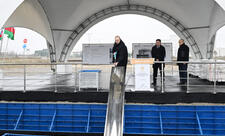 Prezident Sumqayıtda polipropilen və laminatlı kisə istehsalı müəssisəsinin təməlini qoyub