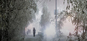 Moskvada güclü qar səbəbindən nəqliyyatın hərəkəti iflic olub