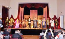 Teatrın tarixi ənənələrini özünə qaytaran quruluş