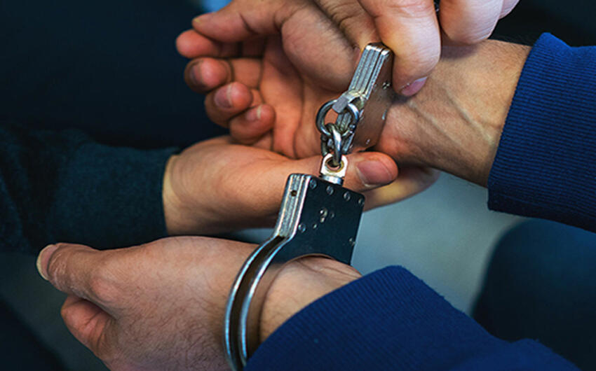 Avtomobil almaq adı ilə gəldiyi evdən oğurluq edən şəxs saxlanıldı