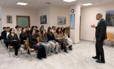 Universitet tələbələri İsrail səfirliyində olublar