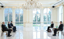 Dövlət başçısı Norveçin yeni səfirinin etimadnaməsini qəbul edib